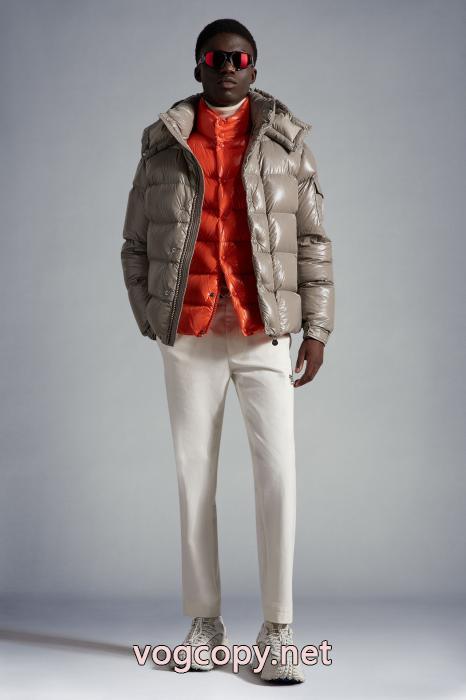 ダウンジャケットMONCLERブランド コピー 激安国内発/関税込 秋冬季超人気 人気新商品_0_0