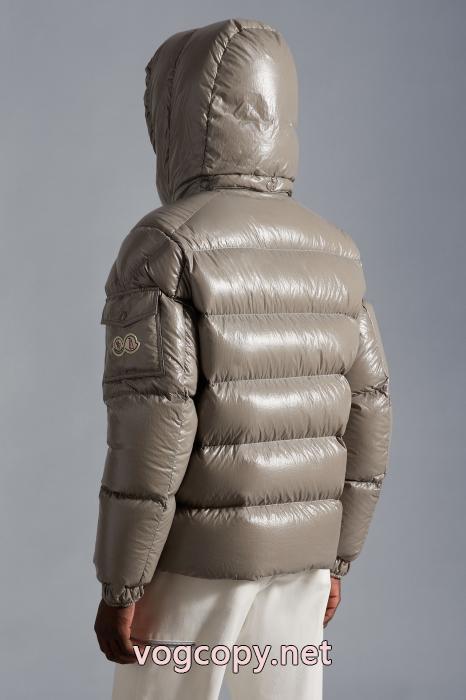 ダウンジャケットMONCLERブランド コピー 激安国内発/関税込 秋冬季超人気 人気新商品_0_1