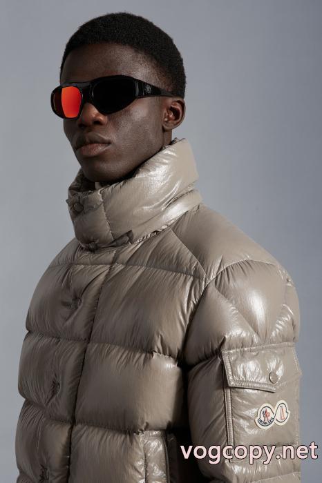 ダウンジャケットMONCLERブランド コピー 激安国内発/関税込 秋冬季超人気 人気新商品_0_3