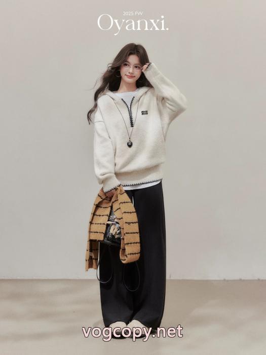 MIUMIU偽 ブランド 通販格安*出品*新品 数量限定大得価 最近人気一番！セーター_0_0