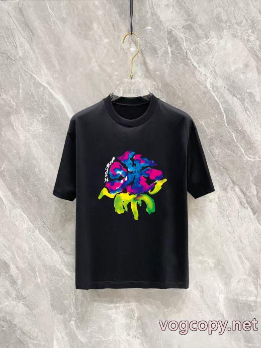 ブランド コピー 安心2025新品入荷 男女兼用 カジュアルもある絶妙な雰囲気LOUIS VUITTONTシャツ_0_0
