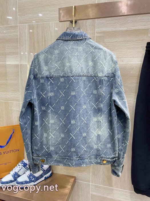 超人気高品質 実用性が高い 新作多色スーパー コピー 通販コートLOEWE_0_3