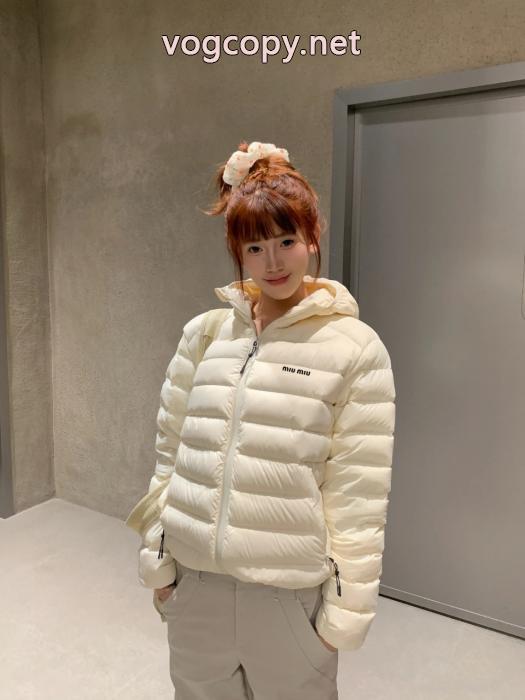 ダウンジャケット偽物 ブランド ショップMIUMIU予約注文 高級感演出 大人気商品再入荷!_0_3