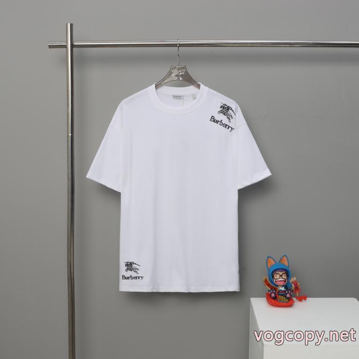在庫処分SALE 最前線2025 最高の2025年にしようよTシャツBURBERRYブランド 通販店_0_2