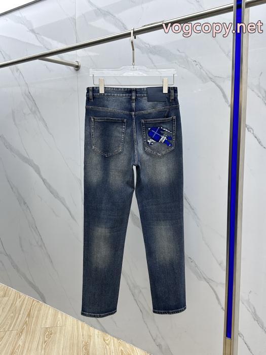 偽 ブランド 購入クール印象 流行の注目ブランド 暑い冬に軽やかな涼しげBURBERRYジーンズ_0_0