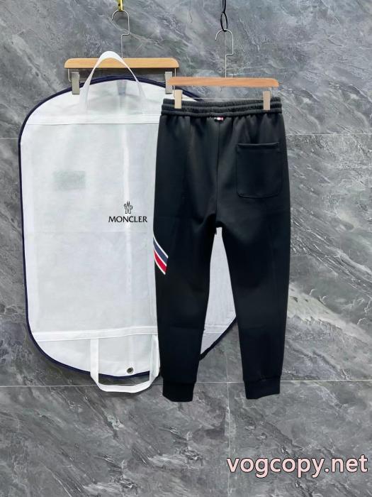 ブランド コピーズボンMONCLER2025新着話題作 最終価格セール 今季人気新作登場_0_1