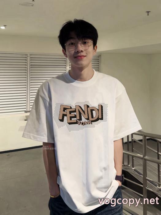Tシャツ人気商品は即品切れ 全国無料定番人気 プラスサイズコピー ブランド 通販FENDI_0_4