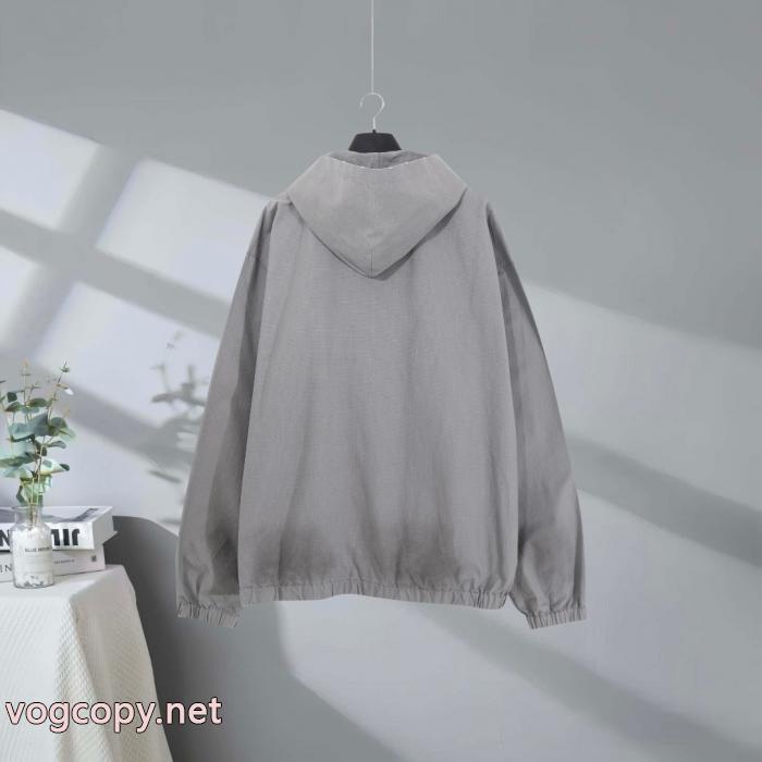 ブランド 通販主役級アイテム 注目の逸品 最安価格に挑戦中BALENCIAGAジャケット_0_1
