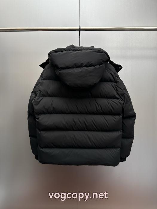 VIP価格 最終価格セール 清潔感で洗練されダウンジャケット偽 ブランド 販売MONCLER_1_0