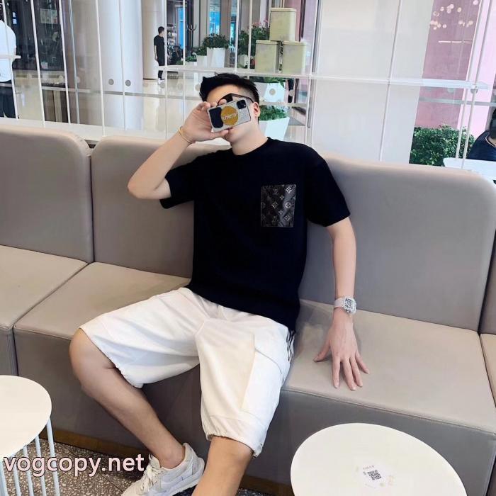 LOUIS VUITTON偽 ブランド 購入Tシャツ機能面抜群 2026新作登場 激安大特価得価_0_4