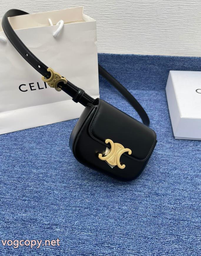 セリーヌ CELINEコピー ブランド 通販 安心包包26AW お早目に 高級感が漂う お買い得特価._1_1