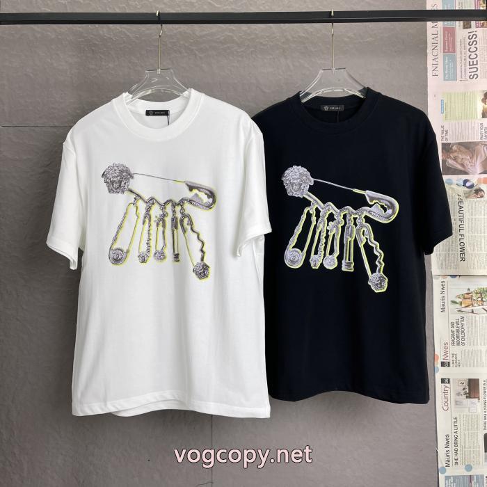 2026新品 キレイ価格セール 期間限定セールTシャツコピー ブランド 販売VERSACE_0_1