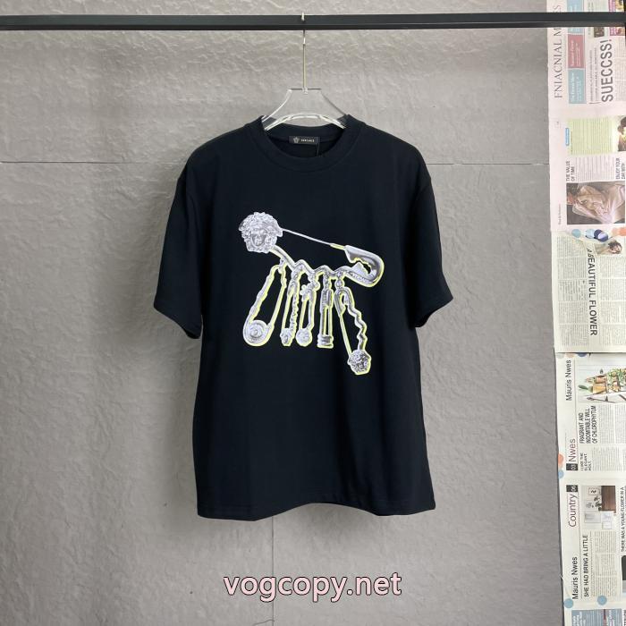 2026新品 キレイ価格セール 期間限定セールTシャツコピー ブランド 販売VERSACE_0_3