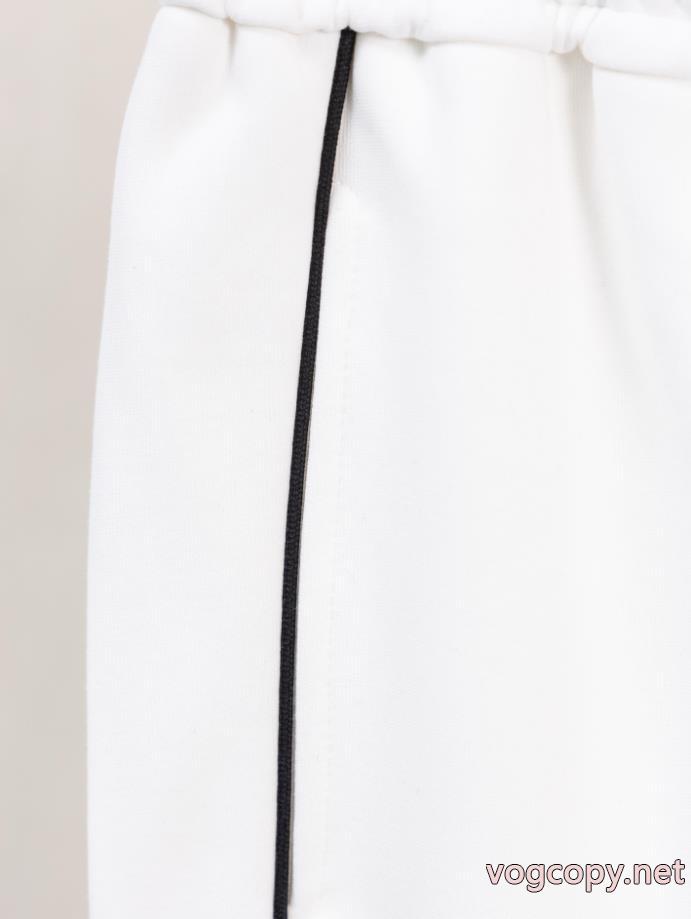 デザイン性抜群 新品本物 お買得セール裤子ブランド コピー ショップCELINE._0_5
