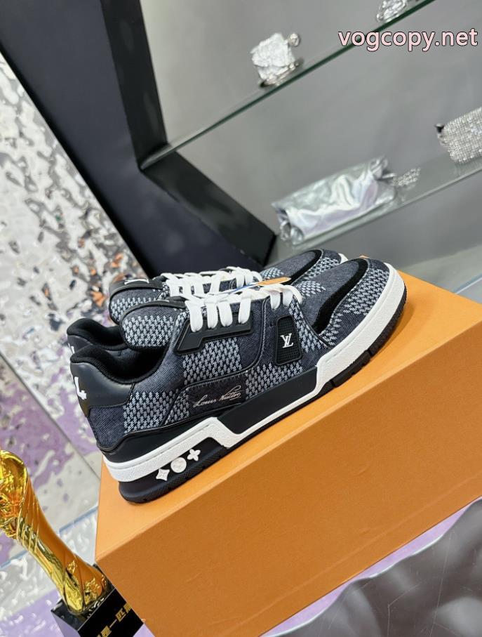 偽 ブランド 購入LOUIS VUITTON今季は色を使った注目新品 楽天市場 尊い逸品运动鞋._0_2