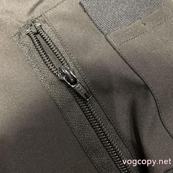 &nbsp;&nbsp;&nbsp;&nbsp;ダウンジャケット国内入手困難 特別セール期間限定 きれいめな印象ブランド コピー 安心Canada Goose._0_4