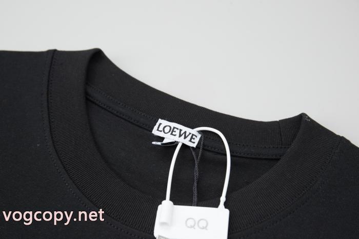偽 ブランド着心地の良い 爆発的人気 超お目立ちTシャツLOEWE_0_0