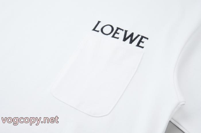 偽 ブランド着心地の良い 爆発的人気 超お目立ちTシャツLOEWE_0_2