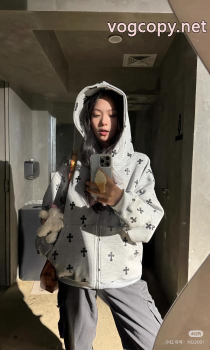 一番人気 新作日本未入荷 お洒落自在スーパー コピー 通販CHROME HEARTSパーカー_0_3
