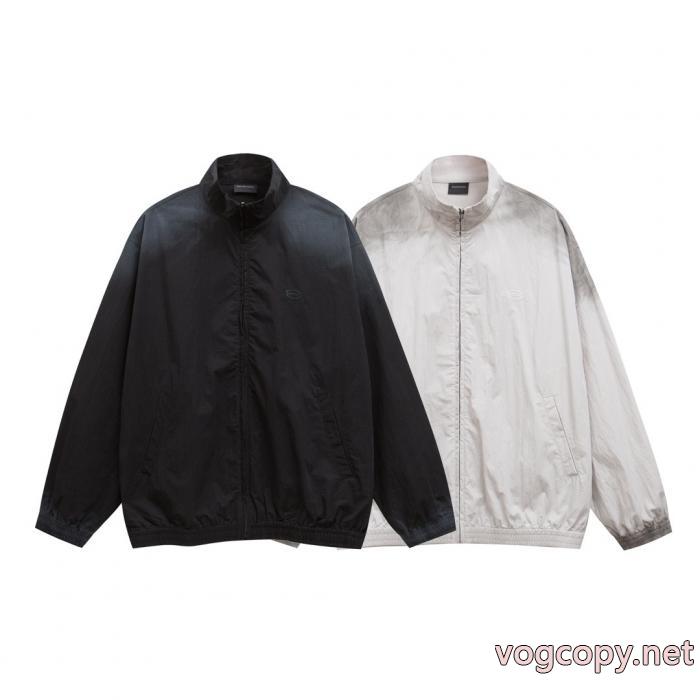 ブランド 品 スーパー コピー海外セレブ定番愛用  最新入荷260%新品 海外セレブ愛用BALENCIAGAコート_0_0