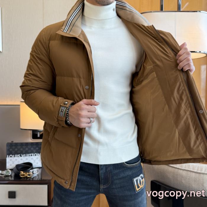 BURBERRYスーパー コピー どこで 買えるNEW大変素敵 特に注目したい 保温性も抜群&nbsp;ダウンジャケット._0_5