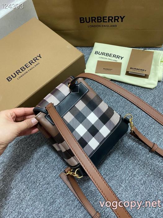 バーバリーコピー 商品 ブランドバッグ透け感新作がイチ推し 抜群の雰囲気が作れる! 激安大特価定番人気.._0_3