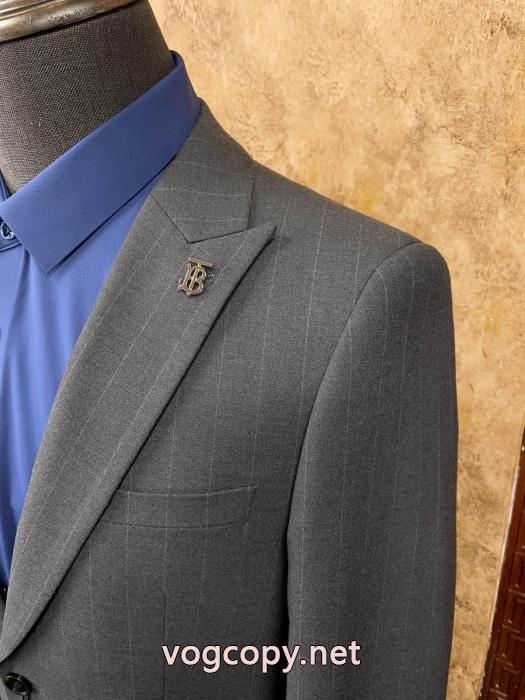 スーパー コピー メンズ新着入荷 軽快に着こなせる 在庫希少スーツBURBERRY.._0_2