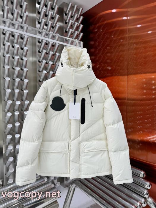 ブランド コピー 品MONCLER新作コレクション 意外と相性がいい 話題性が高いダウンジャケット_0_2