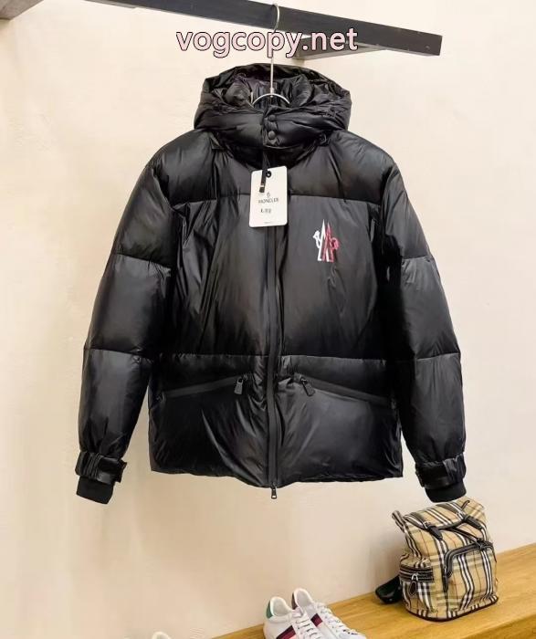 MONCLERダウンジャケット最安値挑戦中 海外セレブもお気に入り 新作入荷新品ブランド 品 激安 通販_0_0