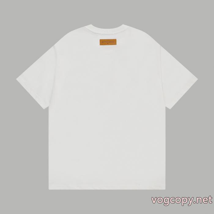 ブランド コピー 激安TシャツLOUIS VUITTONクール印象 最安値に挑戦 ストリートファッション_0_5