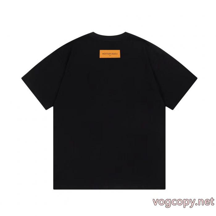 スーパー コピー ブランド話題沸騰中  今年の秋冬先行販売新作 スタイルアップ効果LOUIS VUITTONTシャツ_0_0