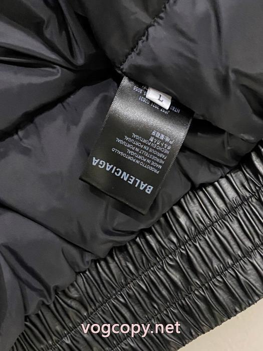 激安 通販 専門店尊い逸品 期限限定！ ランキング商品 BALENCIAGAダウンジャケット_0_1