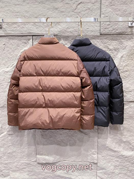 ブランド スニーカー 激安人気商品 ファッション感満載！ 定番人気商品PRADAダウンジャケット_0_0