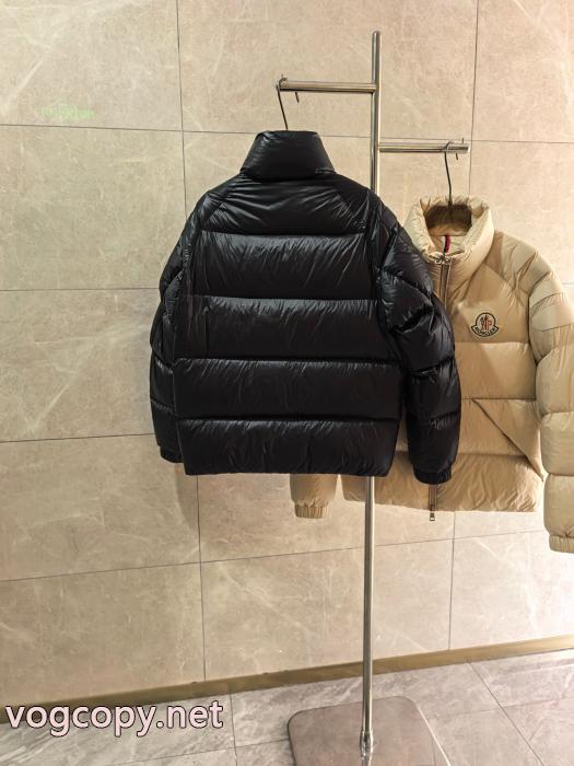 ブランド コピー 販売 店MONCLERプレゼントにも 数量限定再入荷 数量限定260%新品ダウンジャケット_0_0