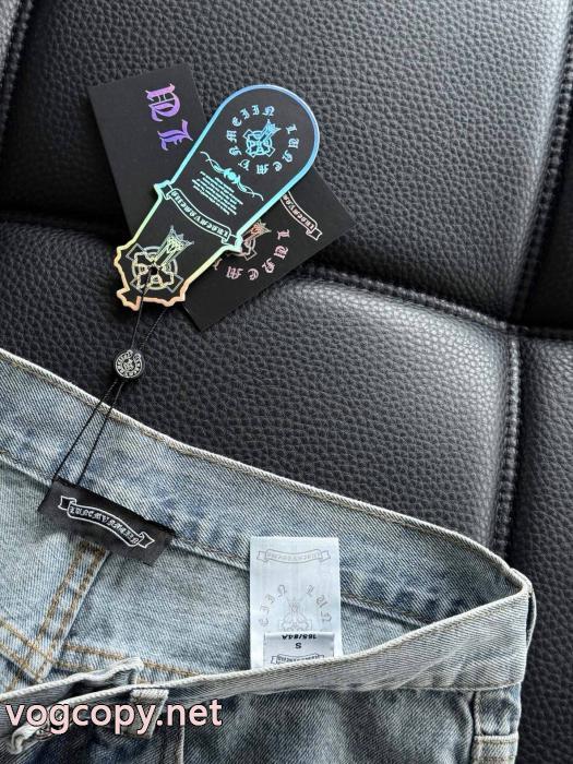 ジーパンCHROME HEARTS2026秋のファッショントレンドはこれ マストアイテム新入荷 ホントは安い人気新作コピー 商品 通販_0_2