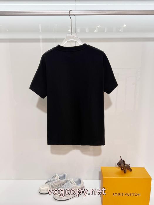 ブランド 通販 激安限定人気セール アイドル着用 大評判のデザインMONCLERTシャツ_0_0