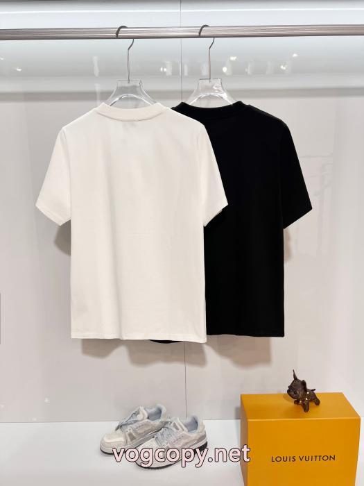 ブランド 通販 激安限定人気セール アイドル着用 大評判のデザインMONCLERTシャツ_0_3