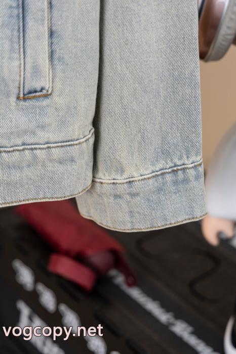 秋冬シーズン継続トレンド新着 圧倒的人気 人気が爆発 コピー 品 販売ルイ ヴィトンジャケット.._0_4