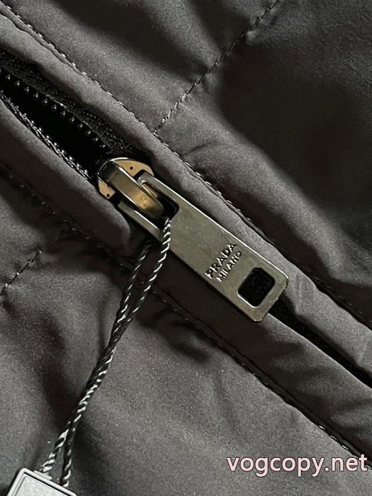 大絶賛！  人気急上昇 上品な落ち感ある激安 ブランド 通販&nbsp;&nbsp;&nbsp;&nbsp;ダウンジャケットPRADA._0_4