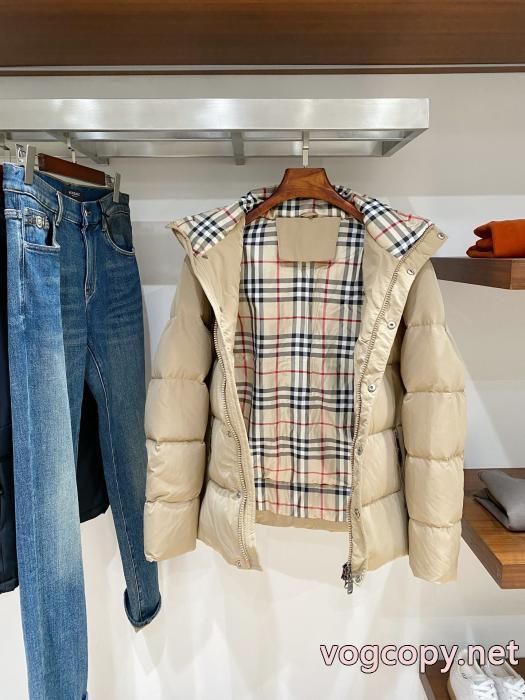 コピー 通販BURBERRYダウンジャケットSALE国内発送 新しいスタイル おしゃれ感度が高まる_0_2