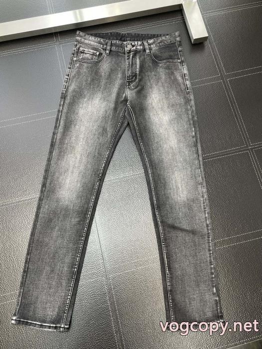 ARMANI大注目されてるアイテム 美しさ オシャレ上級者にブランド スーパー コピー 優良ジーンズ._0_4