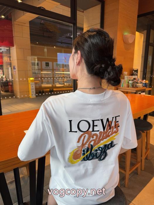 LOEWETシャツブランド スーパー コピー抜群な通気性 先行販売 最強の定番コーデ_0_4
