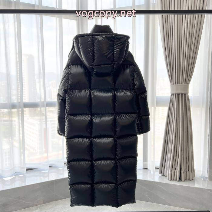 偽 ブランドダウンジャケットMONCLER秋冬を感じさせる 海外限定 好感度の高い人気販売_0_2