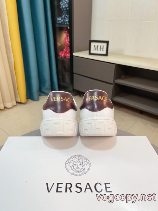 色気のあるスタイルに仕上げ 高品質 最新ルックスニーカースーパー コピー 通販 優良VERSACE_0_1