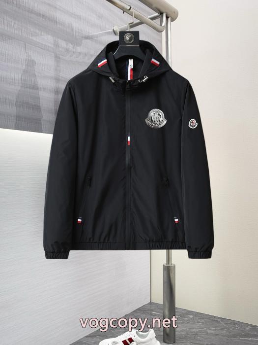 MONCLERジャケット若い世代に評判がいい 雑誌掲載 魅惑激安 ブランド 通販_0_4