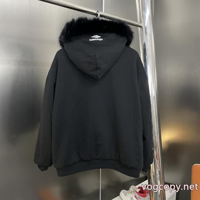 ダウンジャケット全体的に調和のある スタイリッシュなデザイン 魅力をプラスBALENCIAGA偽 ブランド サイト_0_0