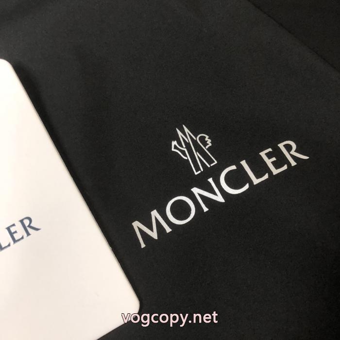 ブランド コピー 激安ジャケットMONCLER特別感満載のデザイン 人気ブランド 保温性の高い_0_3