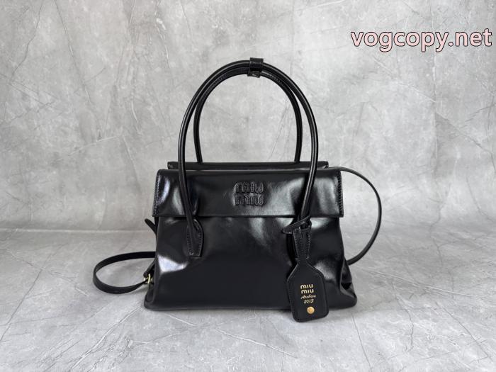 ブランド コピー バックMIUMIU&nbsp;バッグ話題の新作到着 超人気美品セール中 特に注目したい._0_0