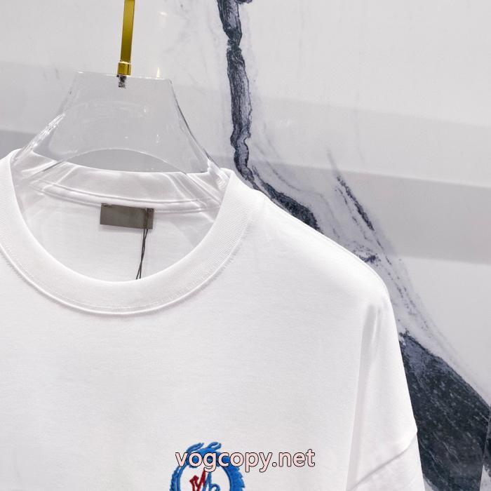 MONCLER偽物 ブランド2026新作新品 セール中 定番カラーTシャツ_0_1