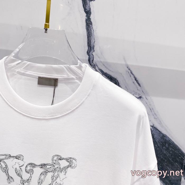 セレブ風  新入荷アイテムの通販 毎日はちょっとイイ秋冬新品LOUIS VUITTONブランド 通販 激安Tシャツ_0_3